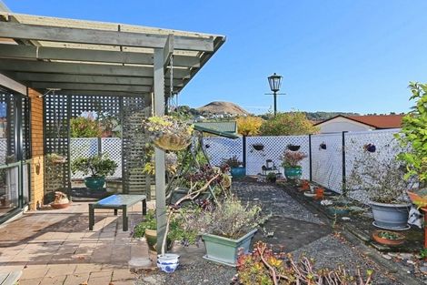 Photo of property in 11 Beaufort Place, Taradale, Napier, 4112