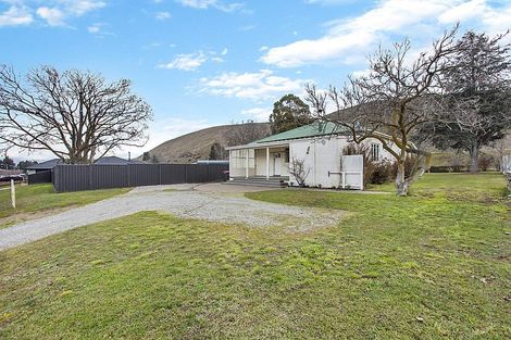 Photo of property in 710 Luggate-cromwell Road, Mount Pisa, Cromwell, 9383