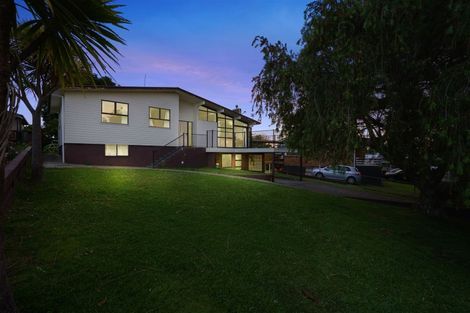 Photo of property in 5 Leeson Place, Mangere, Auckland, 2022