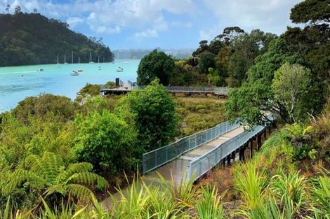 Photo of property in 81c Hobsonville Point Road, Hobsonville, Auckland, 0616