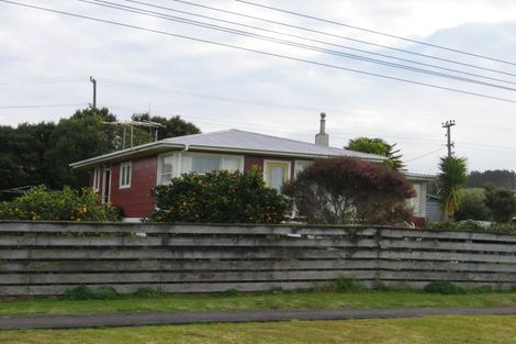 Photo of property in 12 Seatoun Avenue, Leigh, Warkworth, 0985