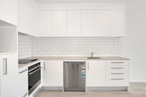 Photo of property in 202/2 Ko Street, Northcote, Auckland, 0627