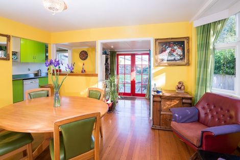 Photo of property in 33 Norwood Street, Beckenham, Christchurch, 8023