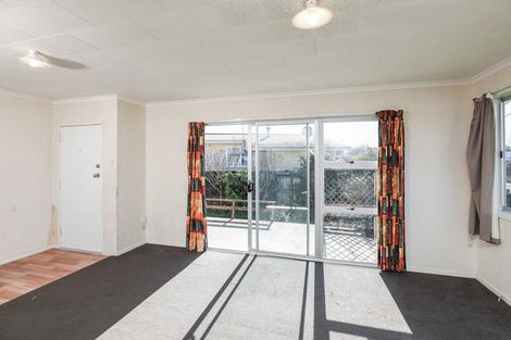 Photo of property in 3 Lilac Street, Melville, Hamilton, 3206