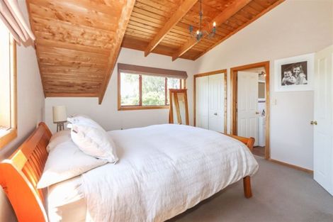 Photo of property in 13 Bosworth Street, Egmont Village, 4372