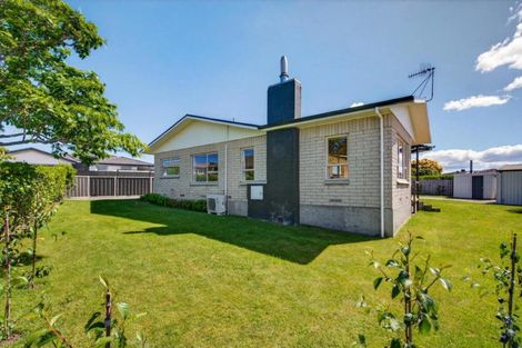 Photo of property in 16 Brookvale Road, Havelock North, 4130