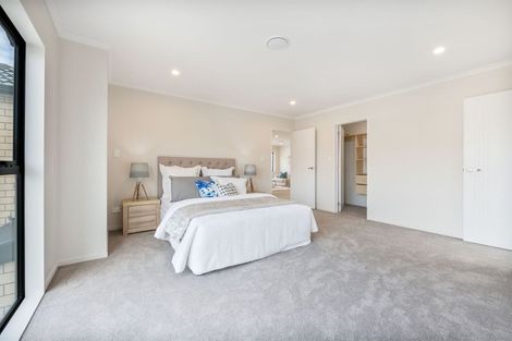Photo of property in 94 Tir Conaill Avenue, Flat Bush, Auckland, 2019