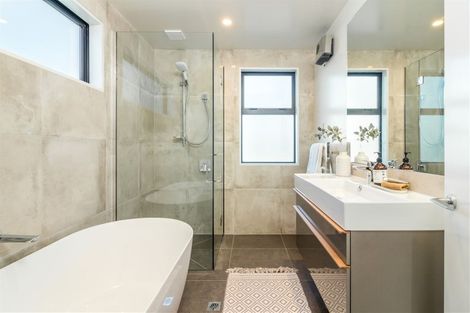 Photo of property in 88c Hinau Street, Riccarton, Christchurch, 8041