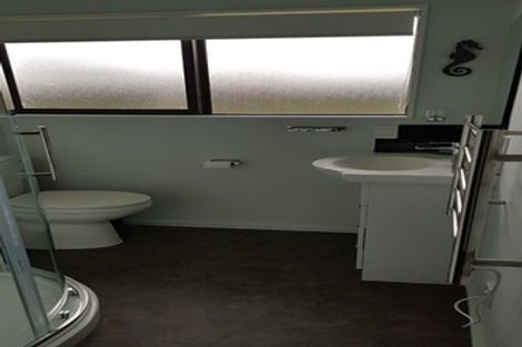 Photo of property in 32 Whitworth Road, Utuhina, Rotorua, 3015