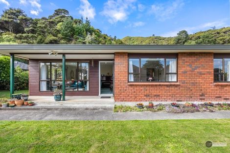 Photo of property in 31 Tyndall Street, Waiwhetu, Lower Hutt, 5010