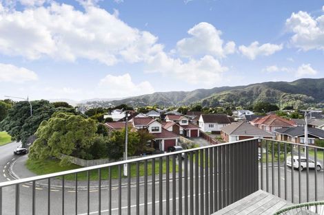 Photo of property in 203/94 Cambridge Terrace, Waterloo, Lower Hutt, 5011