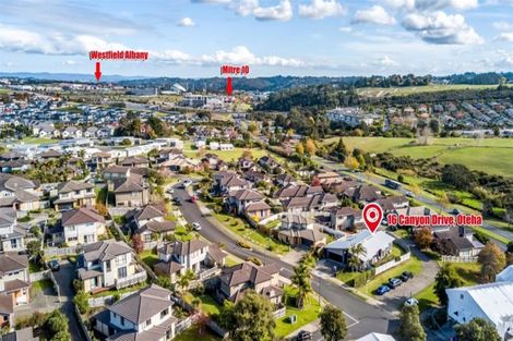 Photo of property in 16 Canyon Drive, Oteha, Auckland, 0632