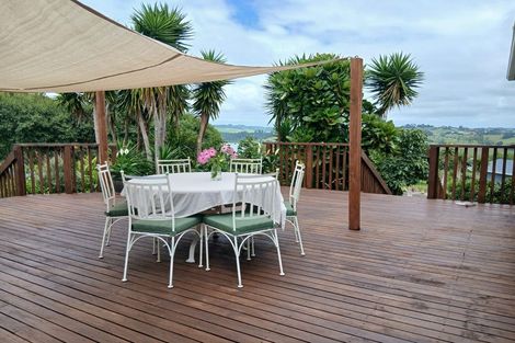 Photo of property in 156 Petley Road, Paparoa, 0571