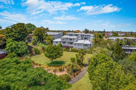 Photo of property in Habitat Apartments, 12/31 Byron Avenue, Takapuna, Auckland, 0622
