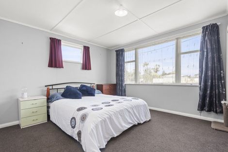 Photo of property in 7 Milne Street, Sanson, 4817