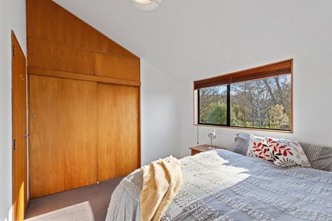 Photo of property in 2 Kanuku Place, Cashmere, Christchurch, 8022