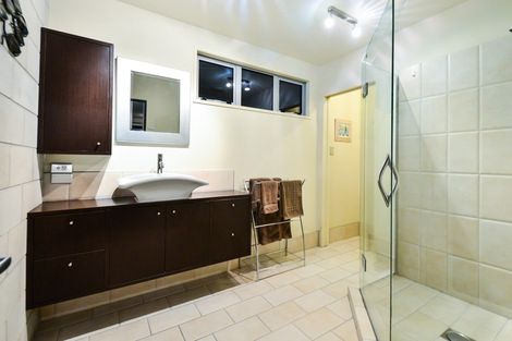 Photo of property in 28 Highgrove Drive, Grandview Heights, Hamilton, 3200