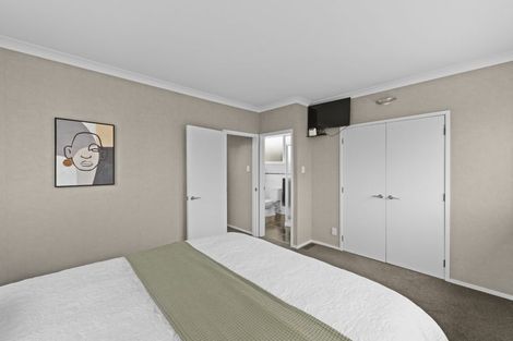 Photo of property in 64 O'halloran Road, Howick, Auckland, 2014