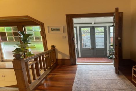 Photo of property in 21 Salamanca Road, Kelburn, Wellington, 6012