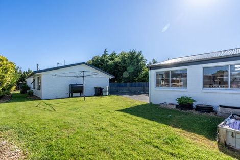 Photo of property in 106 Cunningham Crescent, Grasmere, Invercargill, 9810