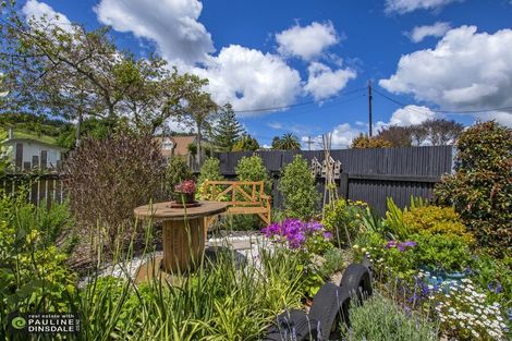 Photo of property in 76 George Street, Hikurangi, 0114