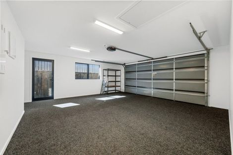 Photo of property in 64 Howden Drive, Jacks Point, 9371