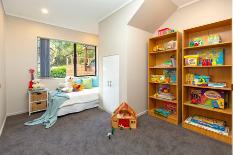 Photo of property in 60 Scott Road, Stanmore Bay, Whangaparaoa, 0932