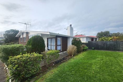 Photo of property in 18 Mclean Avenue, Papatoetoe, Auckland, 2025