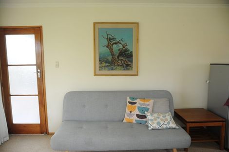 Photo of property in 32 Roseness Street, Palmerston, 9430