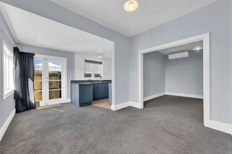 Photo of property in 12 Randolph Street, Woolston, Christchurch, 8062
