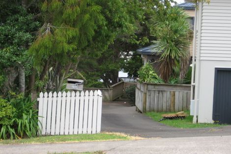 Photo of property in 1/93 Stanley Road, Glenfield, Auckland, 0629
