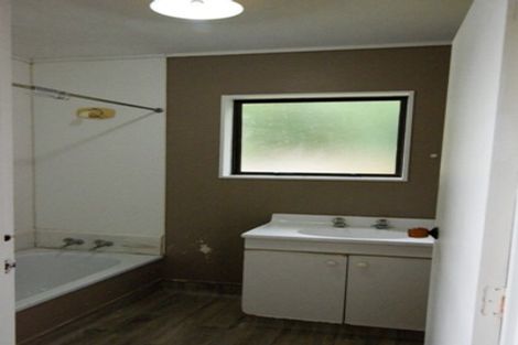 Photo of property in 21b Rautawhiri Road, Helensville, 0800