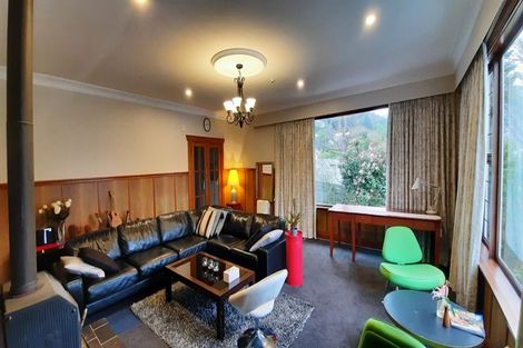 Photo of property in 361 Karori Road, Karori, Wellington, 6012