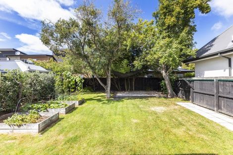 Photo of property in 136 Edgeware Road, St Albans, Christchurch, 8014