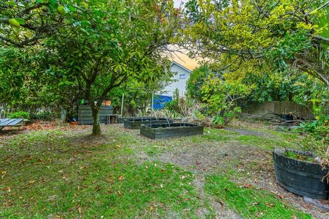 Photo of property in 179 Rathgar Road, Henderson, Auckland, 0610