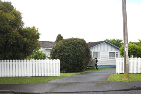 Photo of property in 10 Tatariki Street, Rosehill, Papakura, 2113
