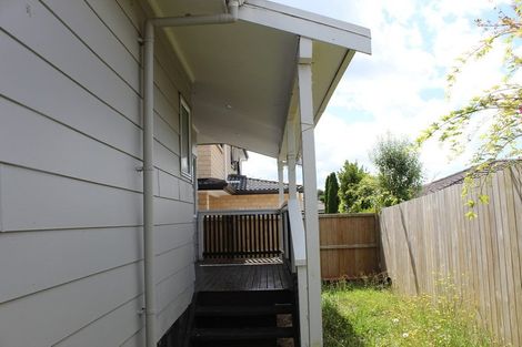 Photo of property in 2 Bill Phillip Place, Clendon Park, Auckland, 2103