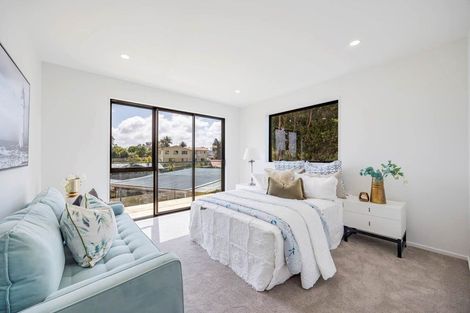 Photo of property in 28c Dellwood Avenue, Henderson, Auckland, 0612