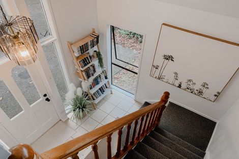 Photo of property in 2/95 Oaktree Avenue, Browns Bay, Auckland, 0630