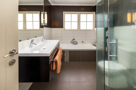 Photo of property in 20 Granger Road, Cockle Bay, Auckland, 2014