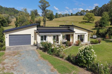 Photo of property in 927 Waiwhero Road, Ngatimoti, Motueka, 7196