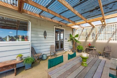 Photo of property in 15 Karuhiruhi Road, Oue, Kaikohe, 0473