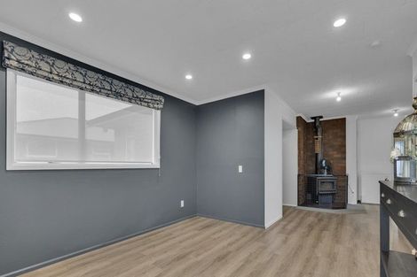 Photo of property in 62 Oriana Crescent, Hornby, Christchurch, 8042