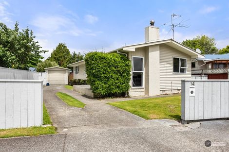Photo of property in 14 California Drive, Totara Park, Upper Hutt, 5018