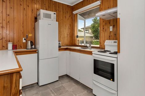 Photo of property in 60 Southsea Crescent, Silverdale, Hamilton, 3216