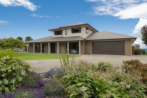 Photo of property in 39 Browns Drive, Waihi Beach, 3611