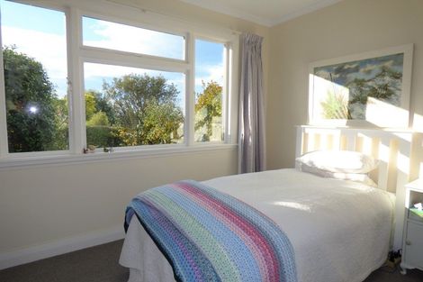 Photo of property in 8a Wharfe Street, South Hill, Oamaru, 9400