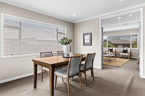 Photo of property in 92 Russell Robertson Drive, Havelock North, 4130