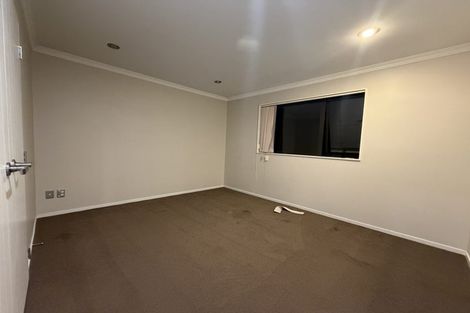 Photo of property in 43 Redoubt Road, Goodwood Heights, Auckland, 2105