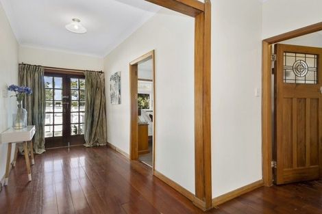 Photo of property in 27 Hardy Street, Waterloo, Lower Hutt, 5011